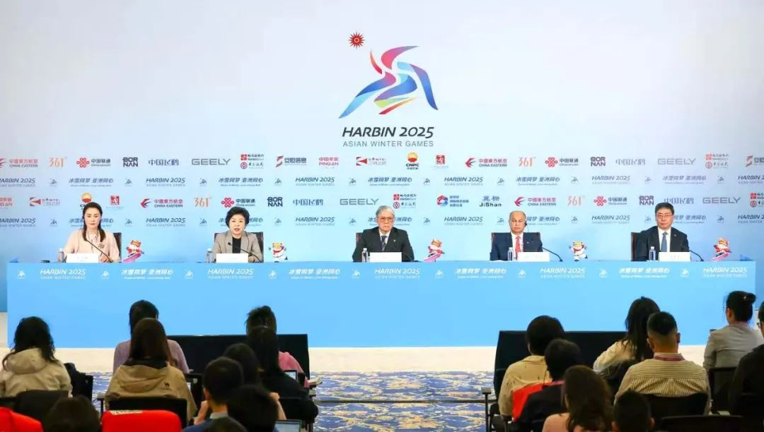 举办一届“中国特色、亚洲风采、精彩纷呈”的冰雪体育盛会！哈尔滨向全世界兑现了庄严承诺