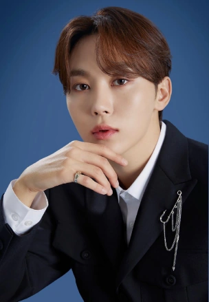 SEUNGKWAN