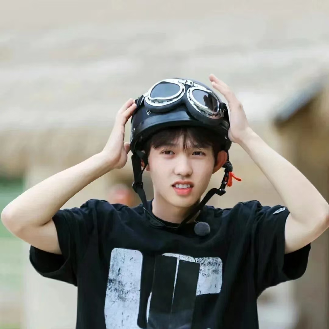 李昊
